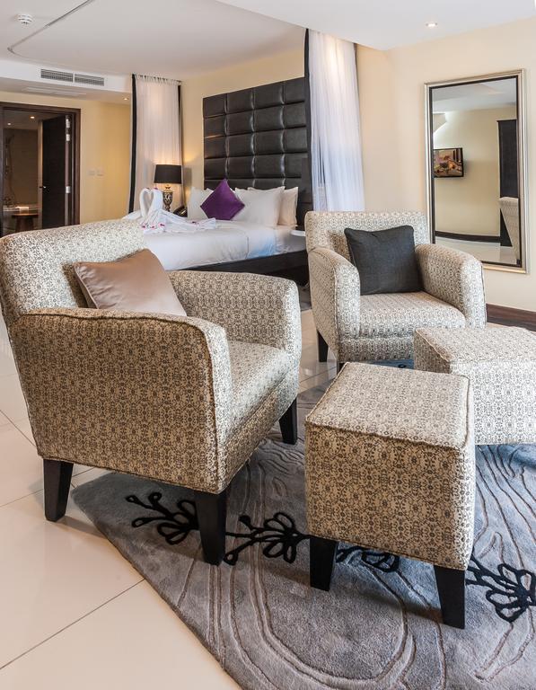 Acacia Premier Hotel キスム エクステリア 写真