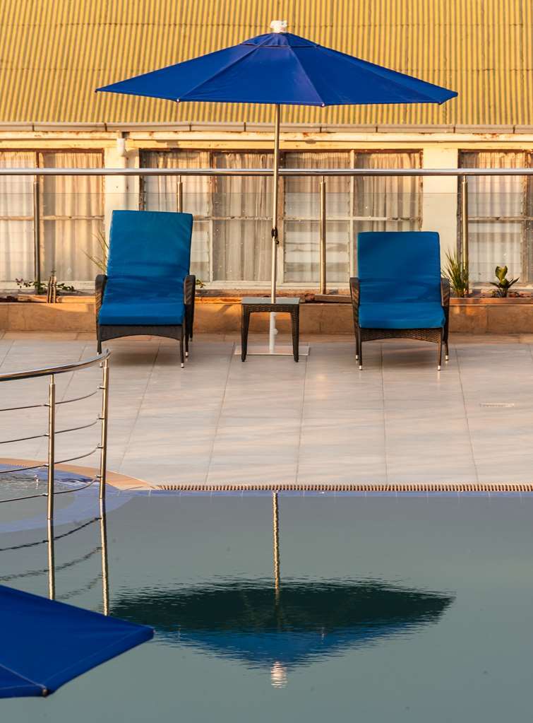 Acacia Premier Hotel キスム 設備 写真