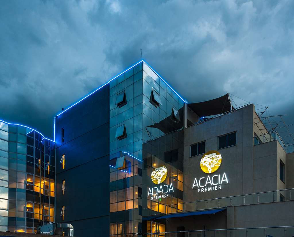 Acacia Premier Hotel キスム エクステリア 写真
